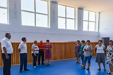 В Беловской школе Сакмарского района обновили спортзал